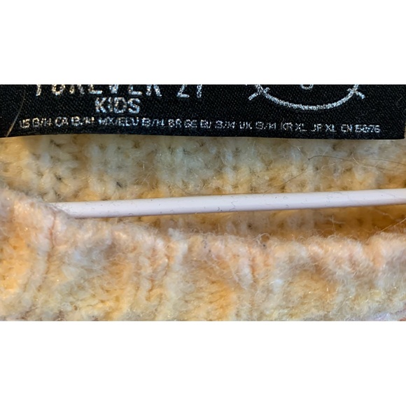 Pastel Hello Kitty striped sweater XL Kids 12-14 - Picture 2 of 3